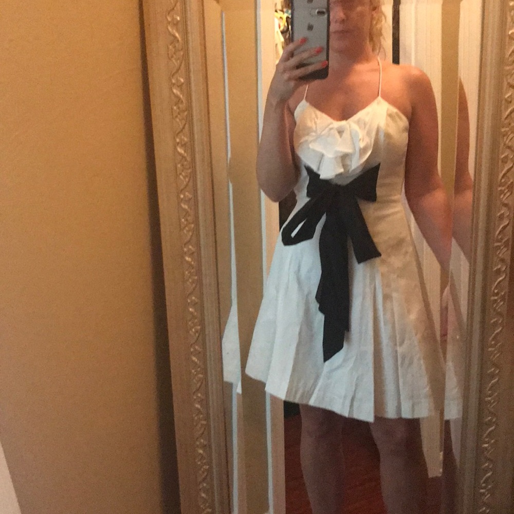 🎉SALE Arden B dress - Picture 1 of 4